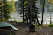 https://www.womo-abenteuer.de/sites/default/files/cghl/yukon_cg_yukonriver.jpg